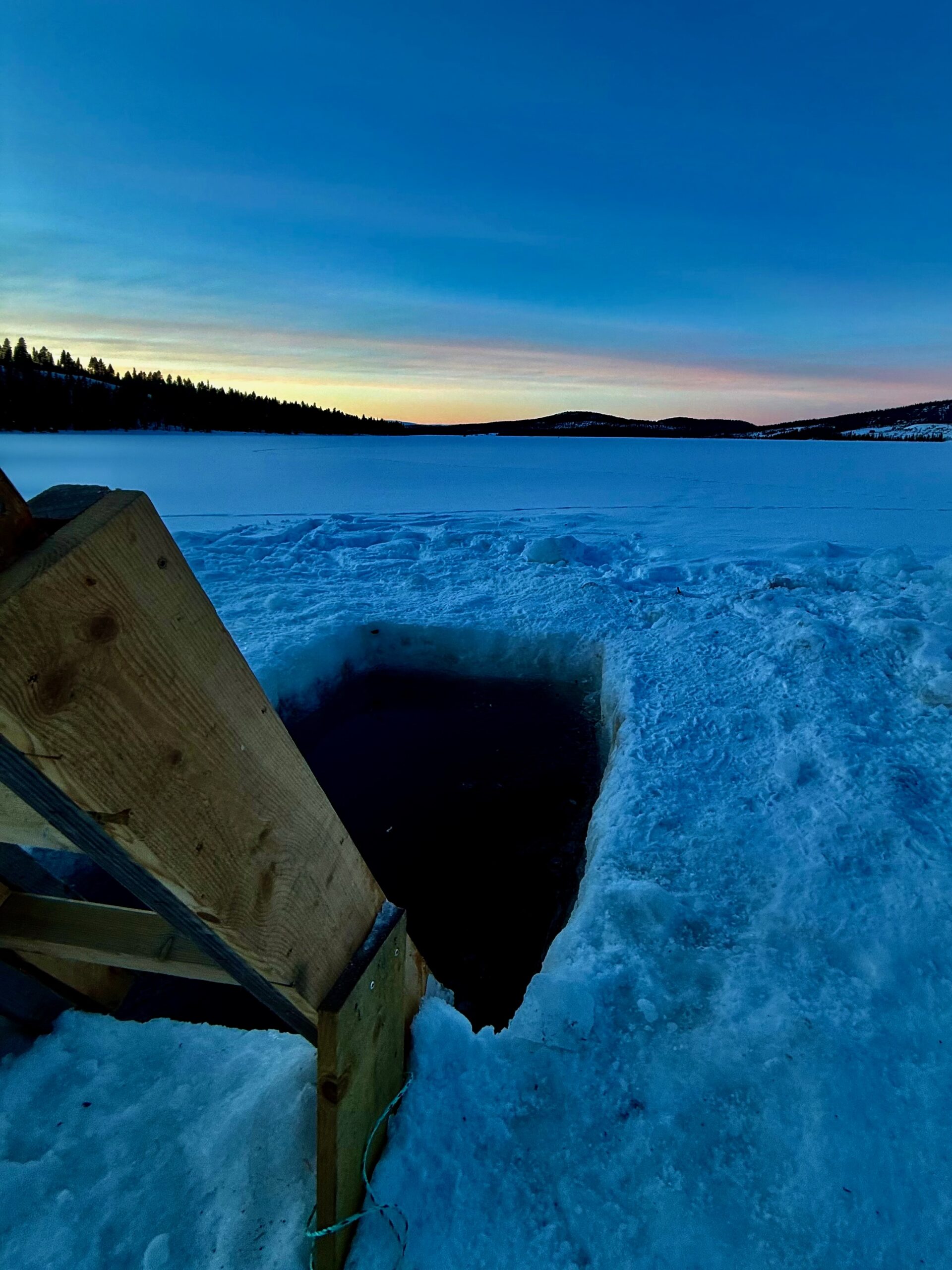 Sauna and ice bathing at Gålå